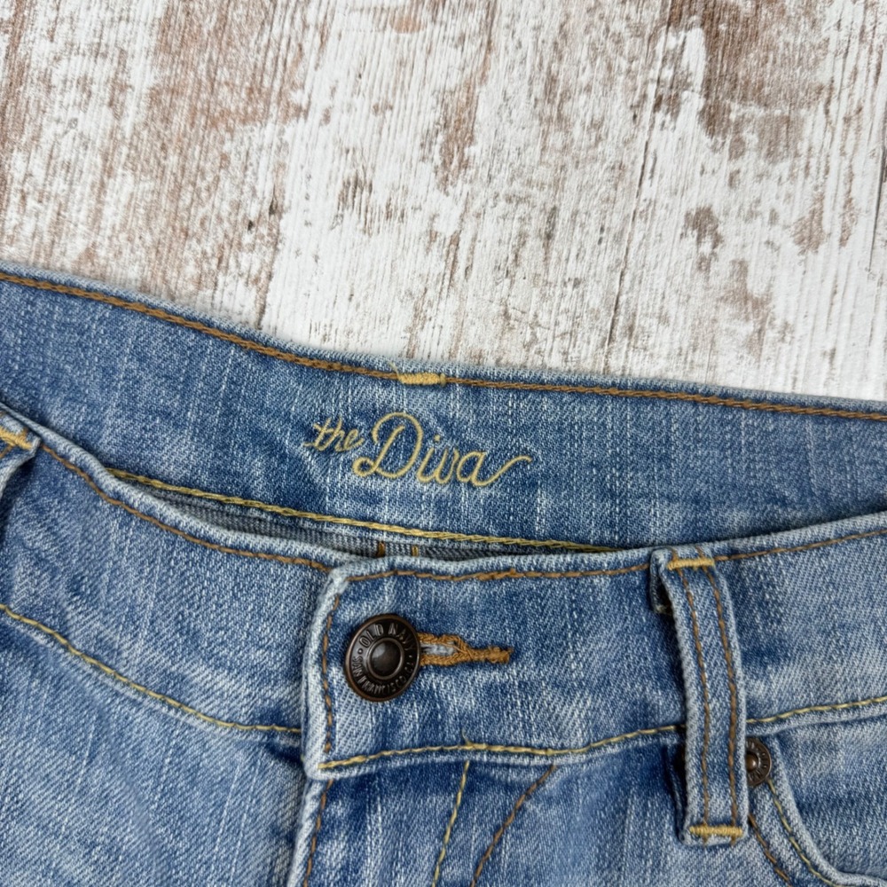 VTG Y2K Old Navy The Diva Low Rise Micro Mini Short Sz 2 Indie Sleeze Light Wash - Picture 3 of 9